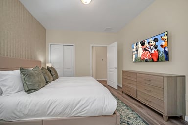 Bedroom 5