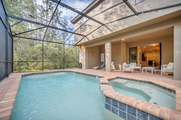 Spacious 6BR/5BA Villa at Windsor at Westside